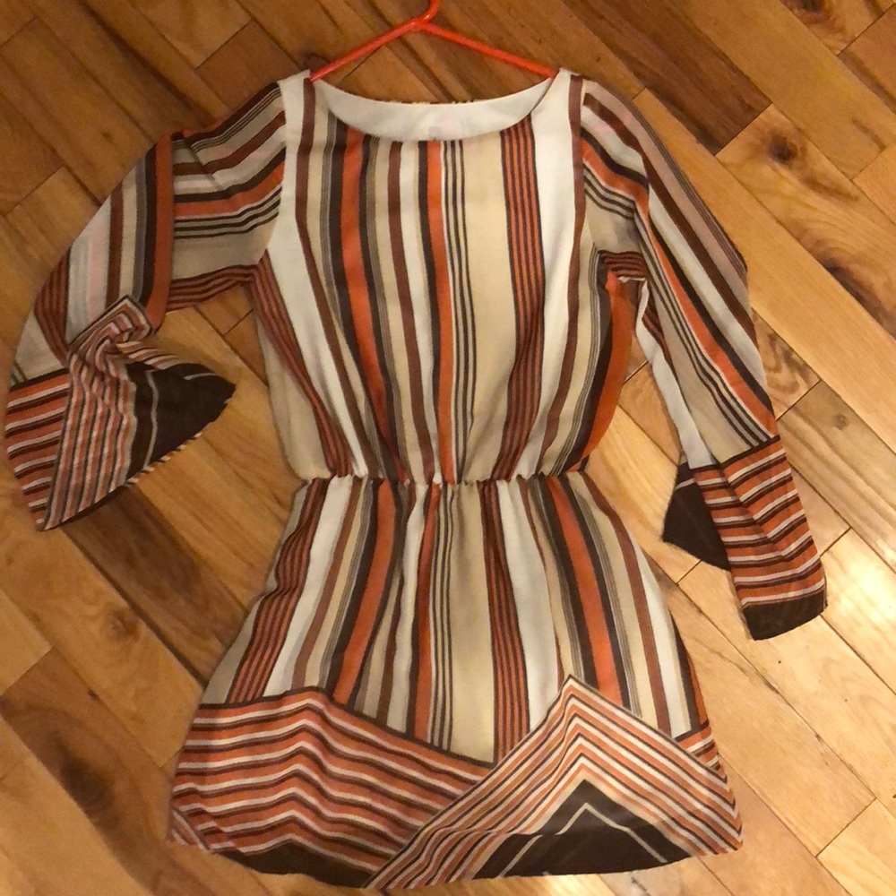 Women’s dress